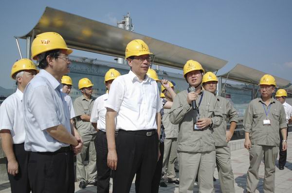 湖南省代省長徐守盛視察公司承建的長煉項(xiàng)目建設(shè)現(xiàn)場(chǎng)